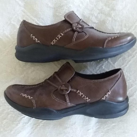 Clarks Wave Brown Leather Upper Ladies 7M - Picture 7 of 7
